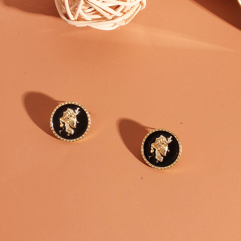 10g Weight Earrings Classification Wedding, Travel Occasion Alloy Material Women'S Gender Fashion Style Gold Color Retro Baroque Style Earrings Portrait Coin Alloy Earrings Fashion Minimalist Button Earrings Wholesale Nihaojewelry 4