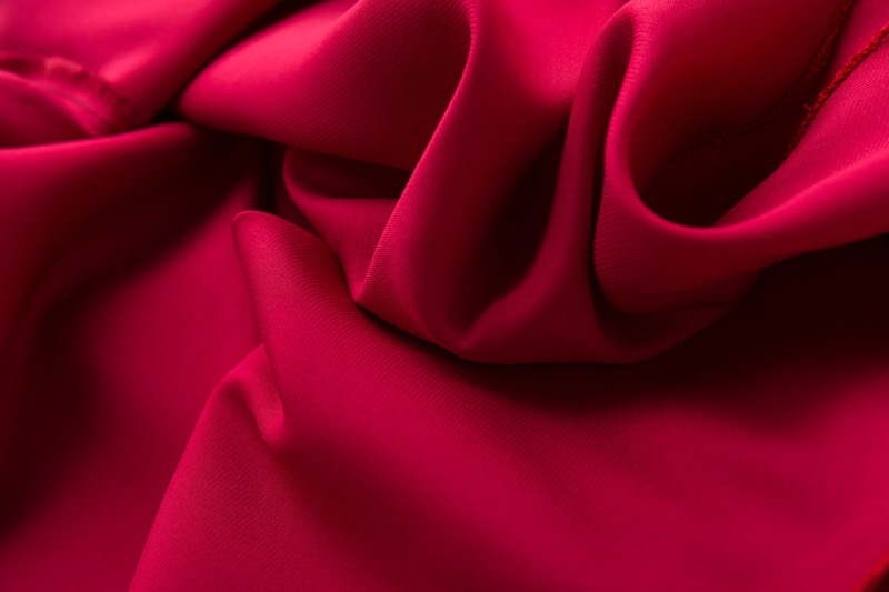 Title 12, Roter Brautjungfern-Bademantel Trägerkleid Haus...