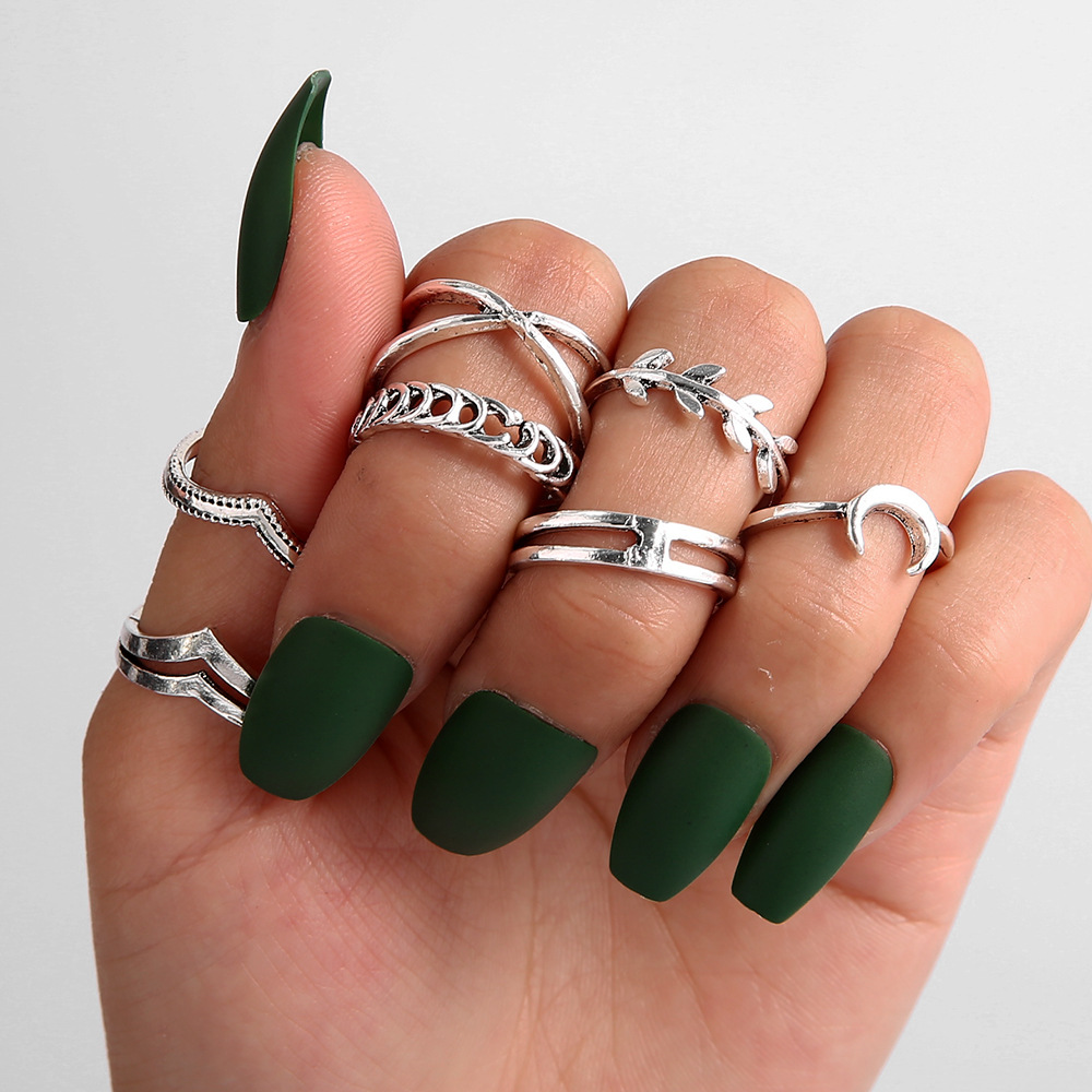 Simple Moon Leaf Geometric Alloy Plating Silver 7-piece Set Ring display picture 2