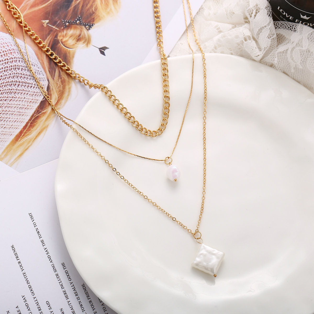 New Geometric Pearl Pendant Multi-layer Necklace Creative Retro Simple Chain Sweater Chain Wholesale Nihaojewelry display picture 4