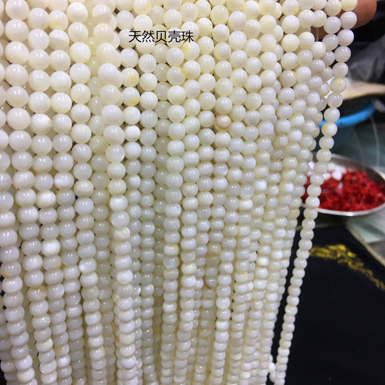 淡水贝壳珠珍珠贝壳厂家直销串珠穿朱条珠贝壳圆珠2到3mm挂件配件