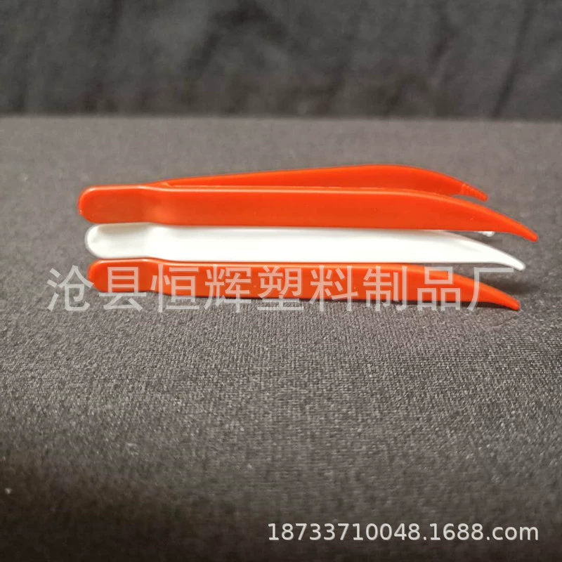 Tweezers, plastic children's toy, bread, DIY