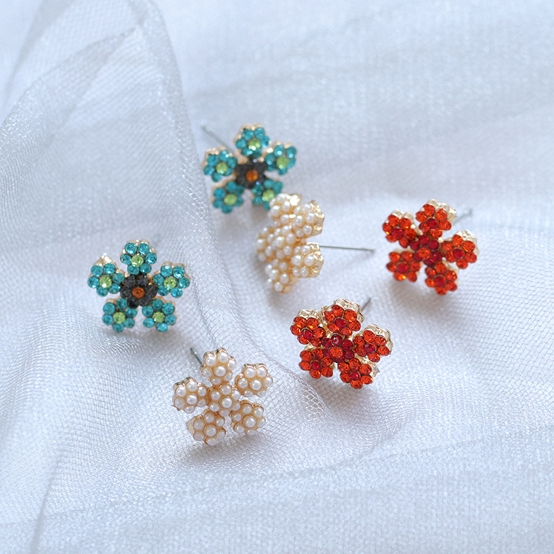 New Flower Earrings Color Diamond Earrings For Women Wholesale display picture 2