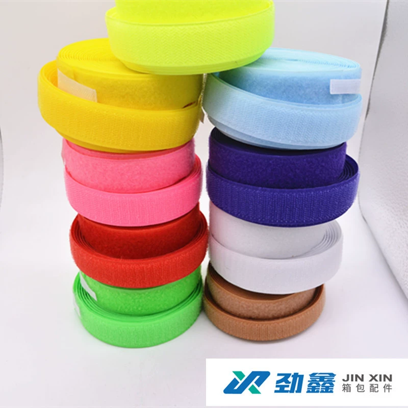 Готовые поставки высококачественных полиэстеровых ремешков на липучке и петлях, нейлоновых пряжек, мужских и женских пряжек с крючками для волос с шипами, большое количество, льгое лечение.