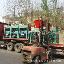 制砖机图片和视频 定制化水泥免烧砖机成套设备 空心砖成型机价格