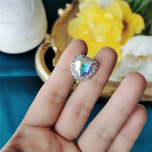 White shoes gemstone shoe buckle retro diamond accessories shoelace decoration pendant shoe flower ocean heart love crystal