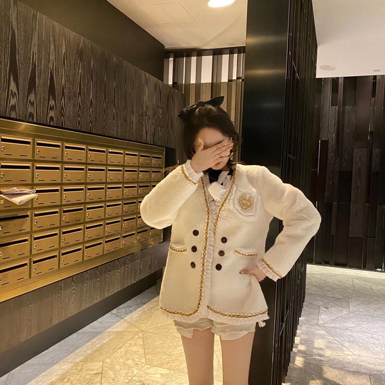 小香风外套女秋冬百搭高端重工气质黑色显瘦皮毛一体上衣2020新款|ms