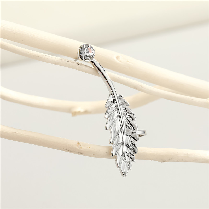 Fashion Stainless Steel Leaf Diamond Earring display picture 14