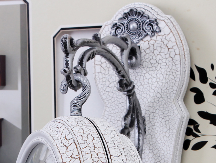 Reloj de pared de doble cara Reloj creativo de estilo europeo Reloj de silencio de la sala de estar Reloj de pared simple moderno personalizado de dos lados al por mayor