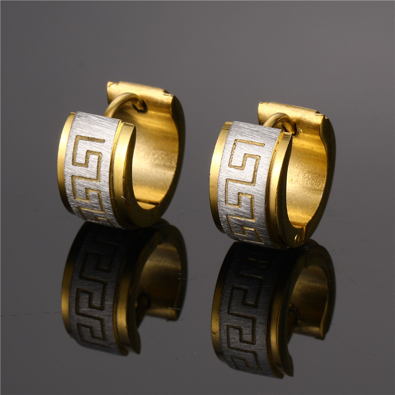 Earring Image 1