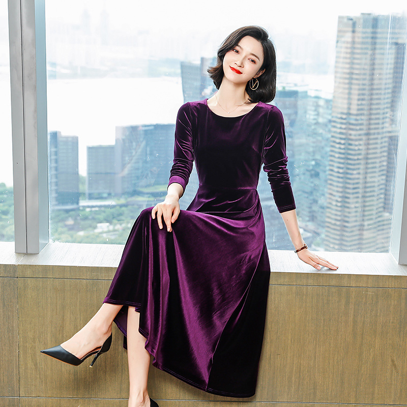 妈妈装长袖连衣裙洋气时尚新款2021春季中老年女装金丝绒打底裙子