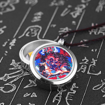 嘎乌盒吊坠 佛教结缘佛像经文项坠楞严咒挂件 不锈钢嘎乌盒定制