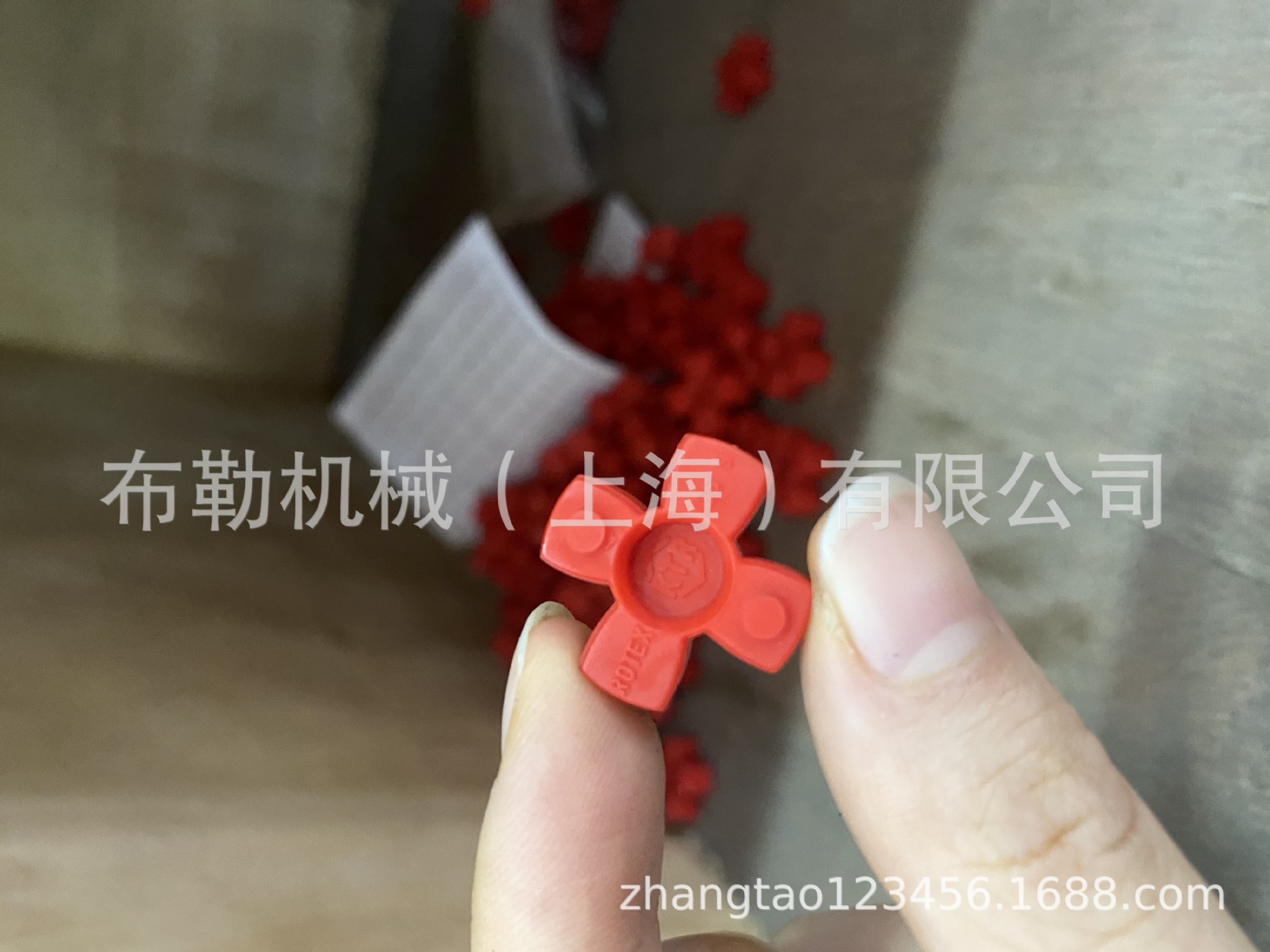 德国KTR ROTEX GS19 无齿隙梅花联轴器弹性体95/98SHA 紫色 橙色