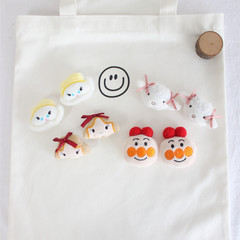 Cute cartoon plush brooch, Breadman girl brooch, butterfly knot, sheep, snowman, socks, accessories and decorations