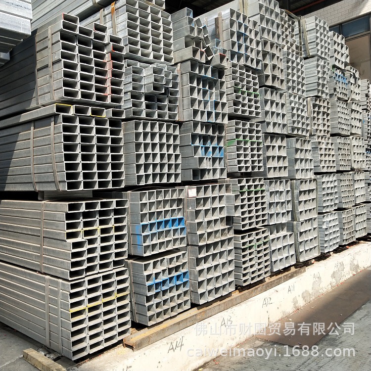 批发销售友发Q235材质镀锌方管 热镀锌方矩管 规格齐全 物优价廉