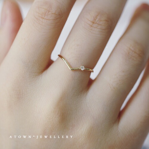 S925 sterling silver plated 14K gold ring set with zirconium diamonds extremely fine and exquisite V-shaped single diamond Japanese style versatile ring for women