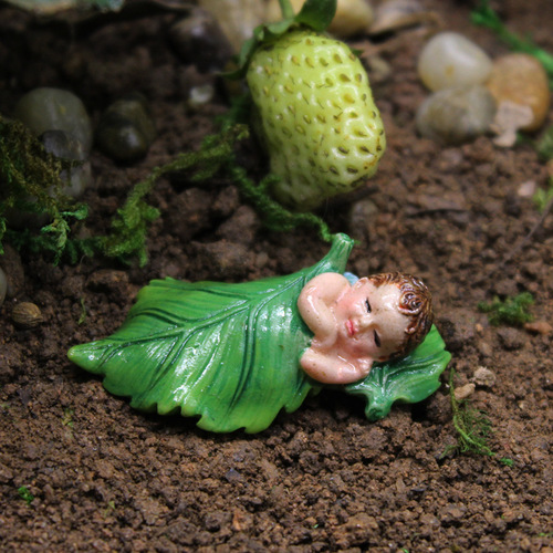 Creative micro-landscape ornaments, flower fairy characters, cute simulation flower pots, gardening resin succulent plant decorations