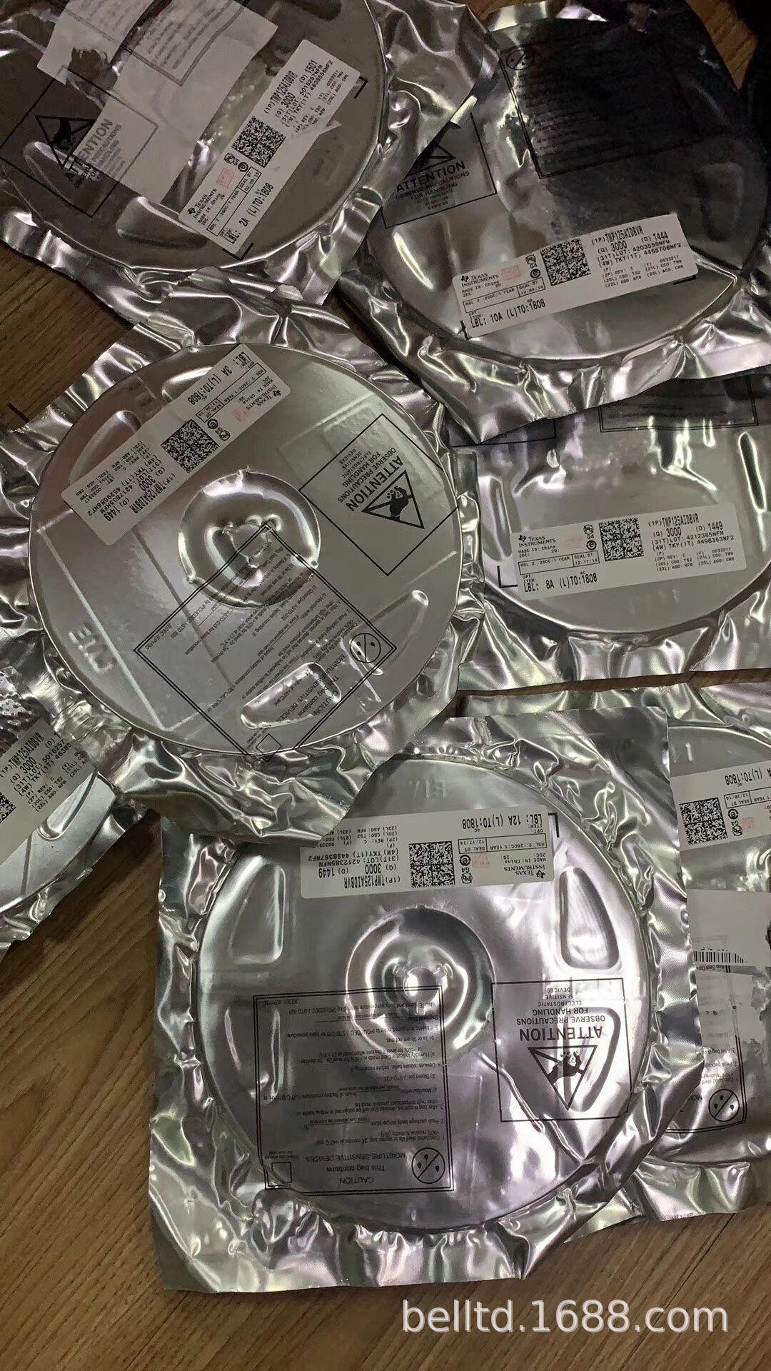 TI/德州仪器 SPI-compatible TMP125AIDBVR 温度传感器SOT23-6