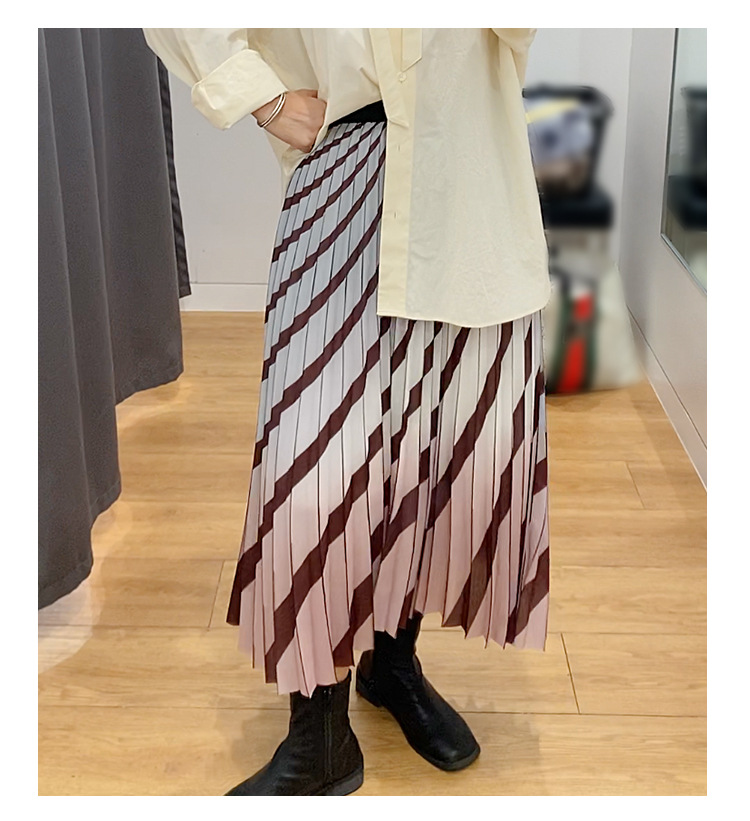 new pleated coloring printed striped skirt  NSXS36200