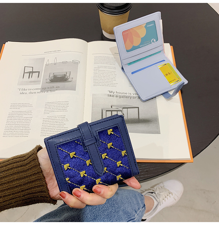 70% Off Short Style Wallet 2020 New Embroidered Student Wallet Short Folding Ladies Multifunctional Card Holder Wholesale display picture 55