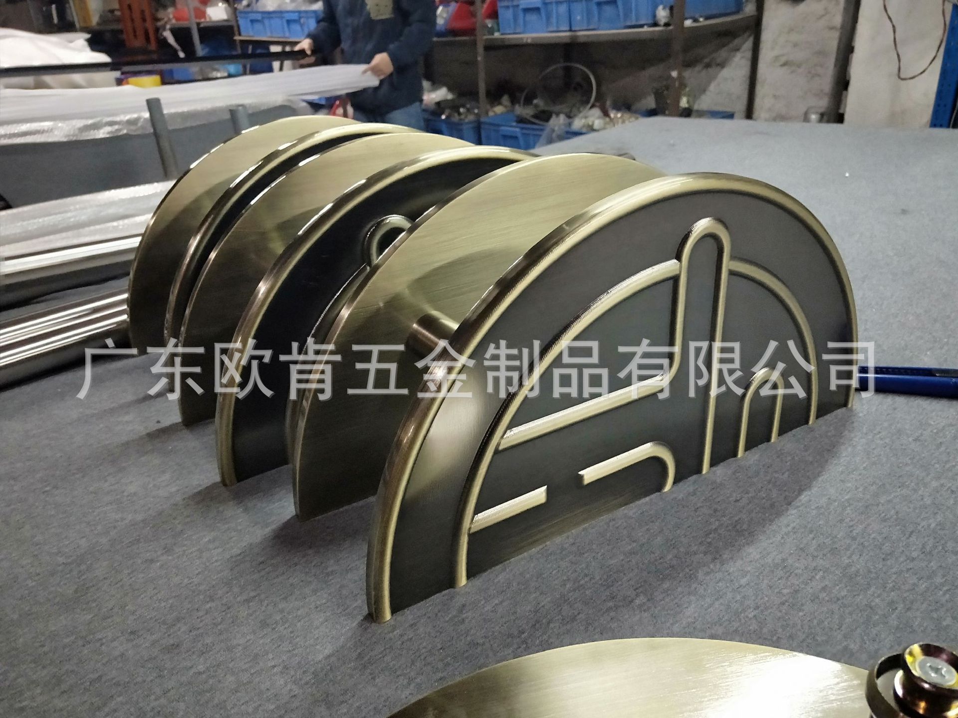 雕刻LOGO拉手 (11).jpg