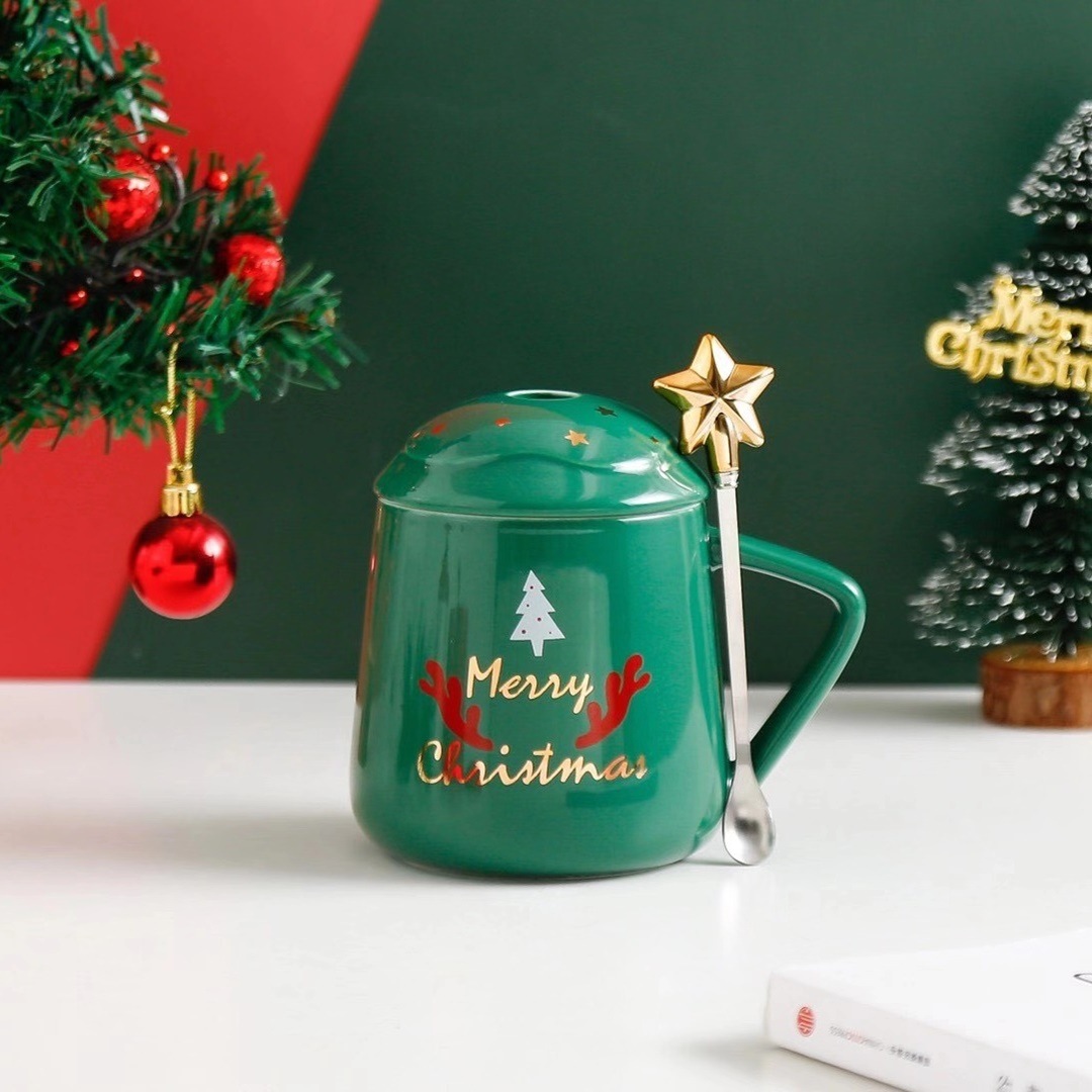 Personalidad creativa ins Navidad taza con tapa cuchara de dibujos animados regalo viejo agua cerámica café