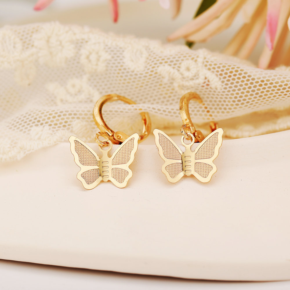 51176 Europäische Und Amerikanische Grenz Überschreitende Hot Sale-legierung Goldene Schmetterlings Anhänger Ohrringe Kreative Retro Einfache Ohrringe display picture 4