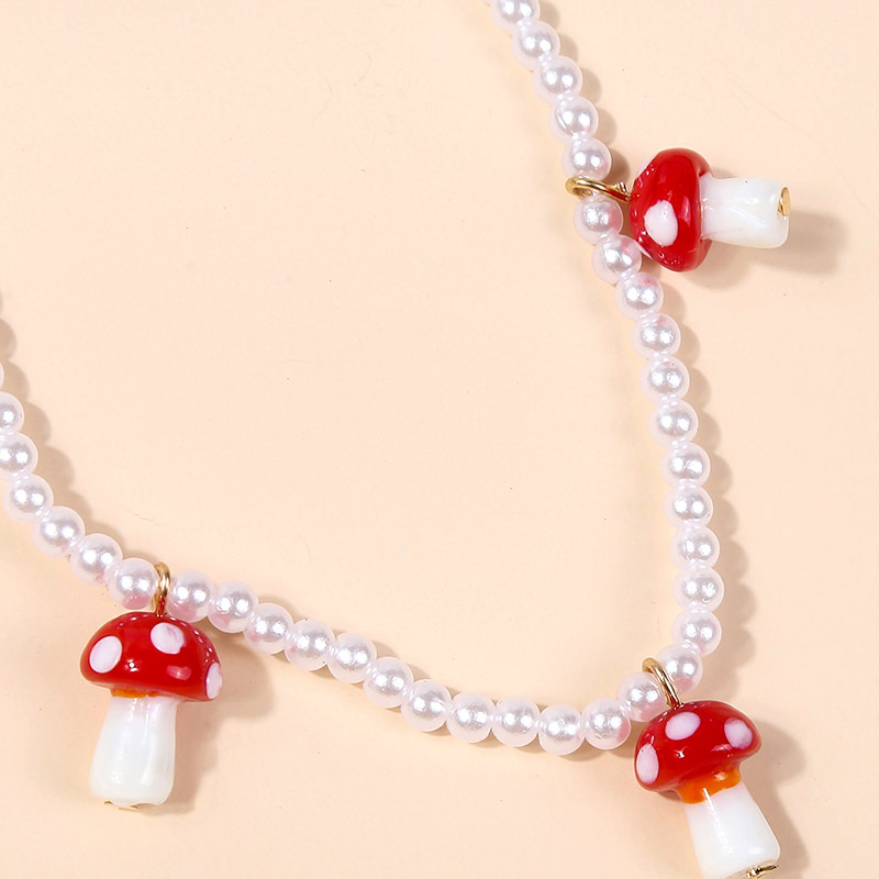 Bohemian Pearl Ceramic Mushroom Necklace display picture 4