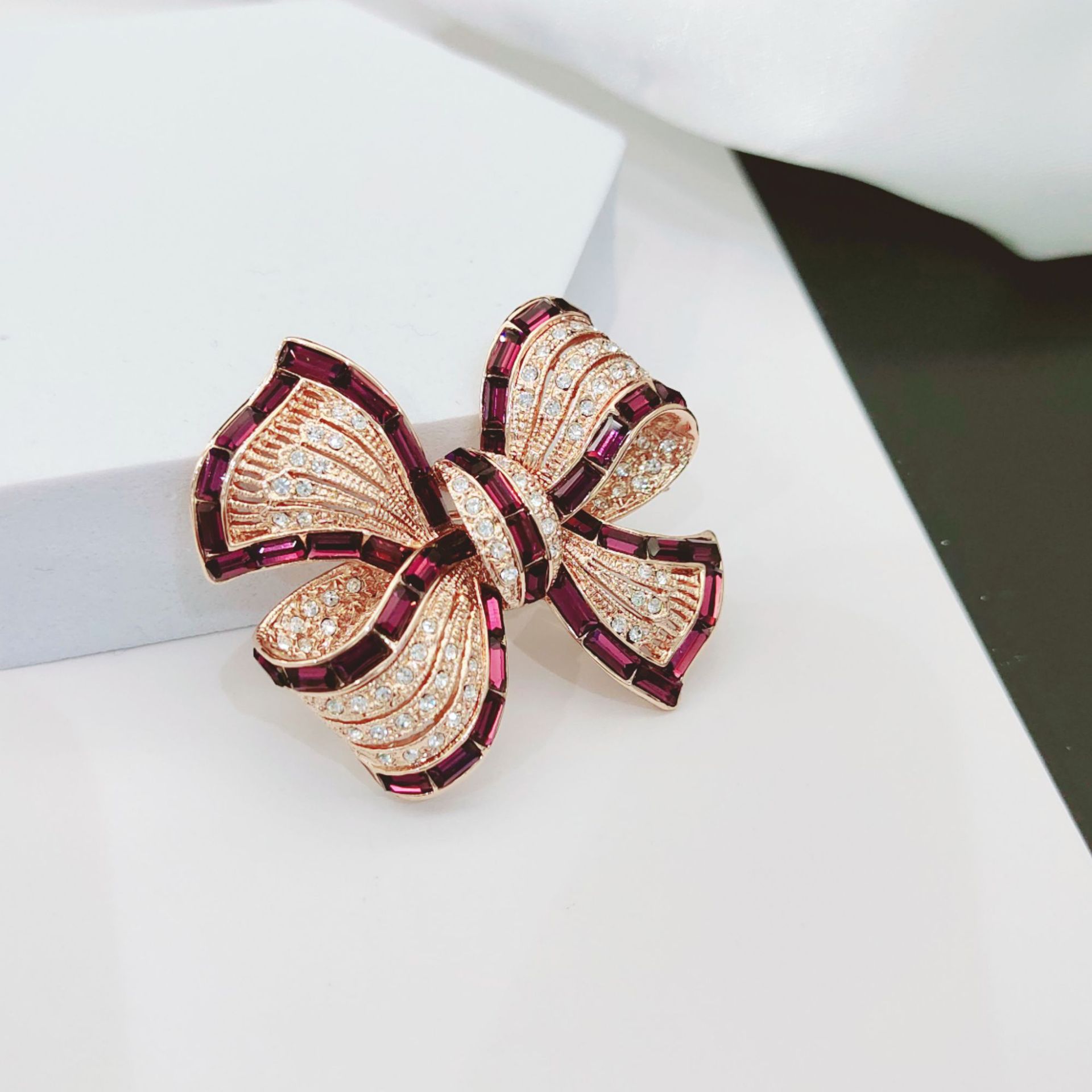 �ﶬ�¿��ʱ�и߼��жƽ����������Ů�ٴ������ʯ�ػ�