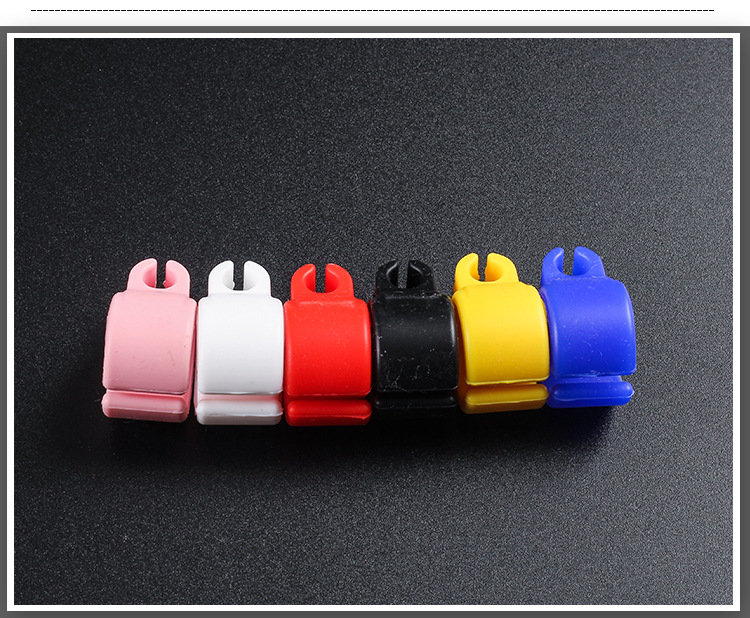 Silicone Ring Ashtray Close-Up