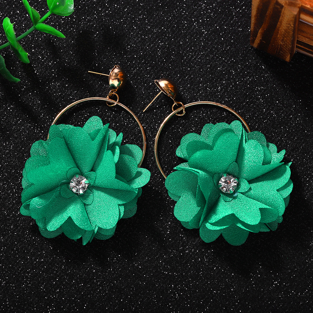 Pendientes De Moda Para Mujer Pendientes De Flores De Diamantes Tejidos De Tela Hueca Bohemia display picture 10