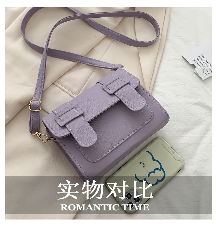 Retro Single Shoulder Bag display picture 12