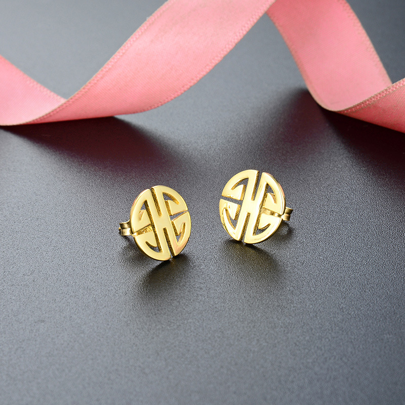 Estilo chino simple s925 pendientes de plata estilo japonés y coreano dulce retro geométrico pendientes de oro fuente al por mayor