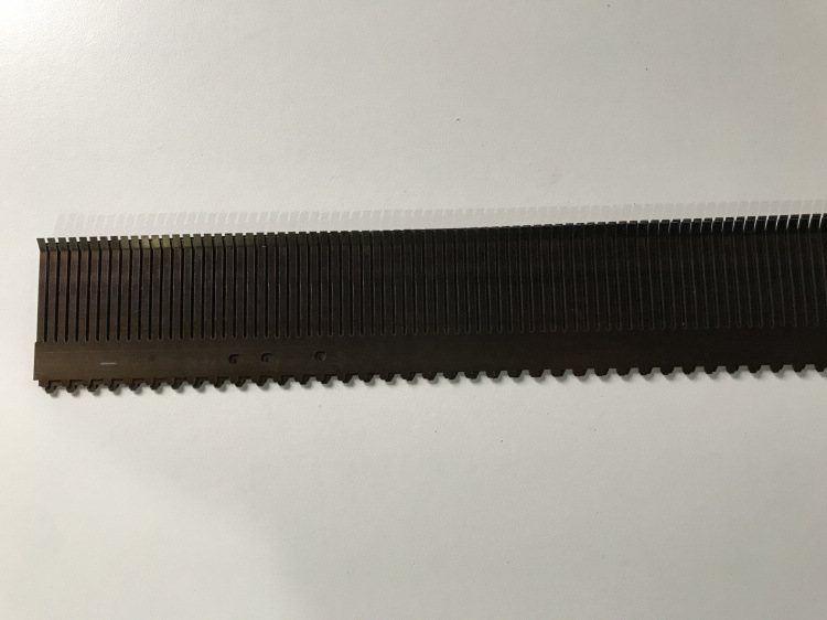 Brother兄弟毛衣编织机配件KH860，KH868，KH893针床弹簧片B5