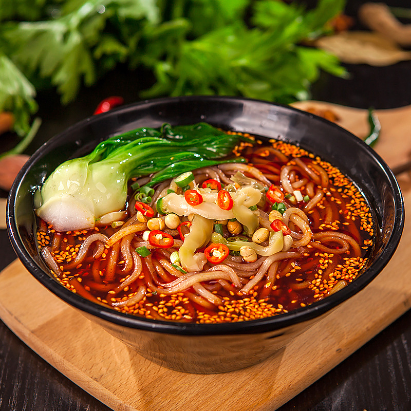 正宗重慶酸辣粉廠家直供手工紅薯粉含調料酸辣粉代理貼牌餐飲定制