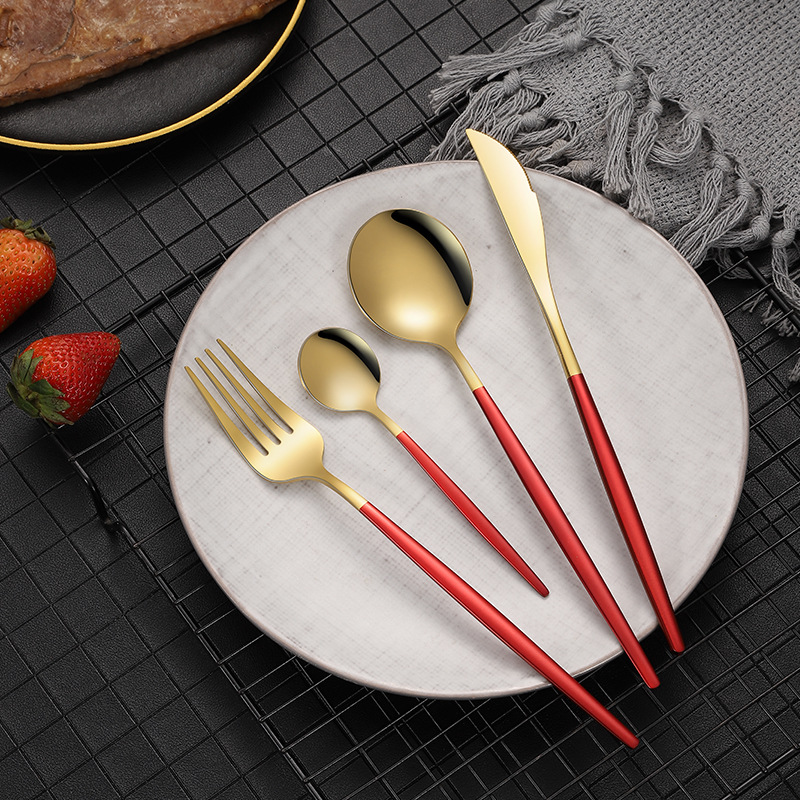 Elegant Portuguese Tableware 1