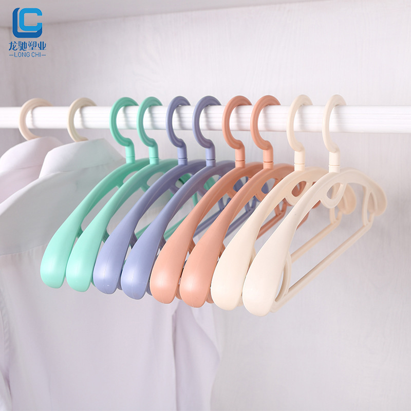 Broad shoulders Bold multi-function Plastic hangers adult non-slip From package Macaroon Clothes hanger Clothing support Manufactor