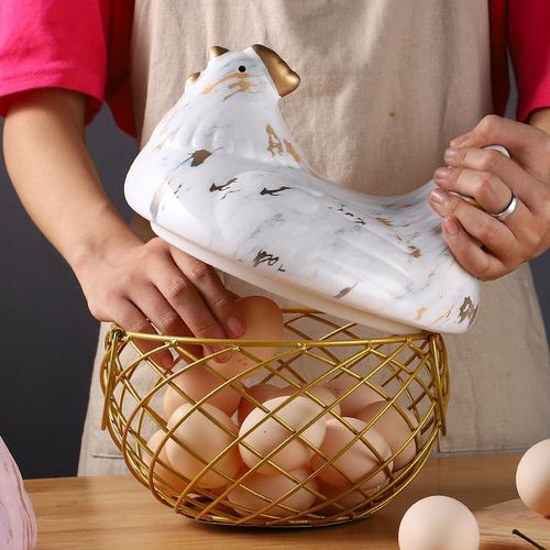 Creative Nordic household ceramic egg basket, fruit and vegetable miscellaneous basket, kitchen iron storage basket, hen decoration storage
