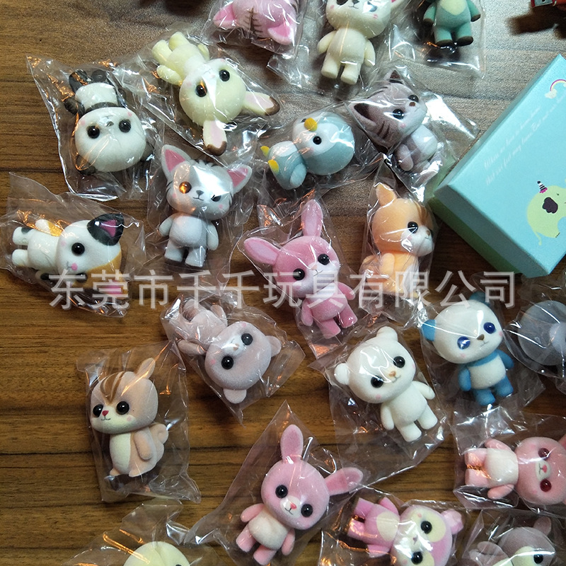 创意卡通植绒公仔 搪胶卡通活动植绒公仔 动漫植毛玩具