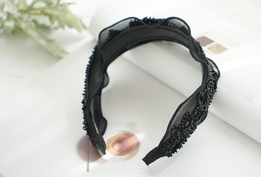 Korean Fashion Mesh Sequins Beaded Broad-brimmed Headband display picture 10