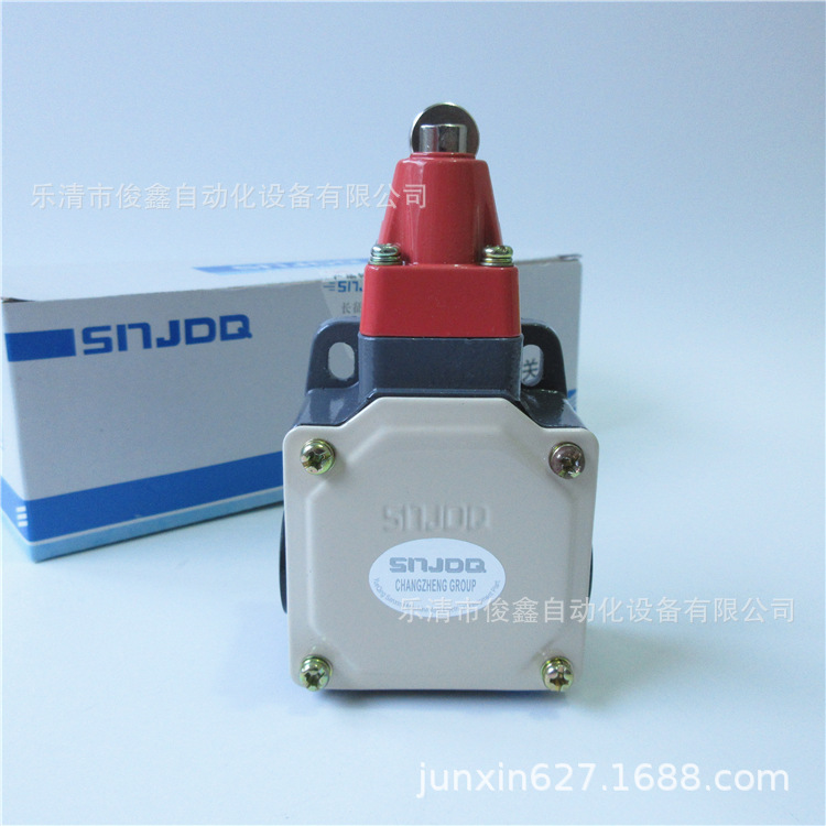 长征三星 行程开关LXP1-100/1DA 限位开关自复位一开一闭滚轮式