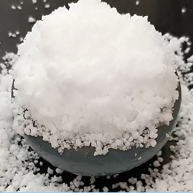 порошкообразный снег 5 букв