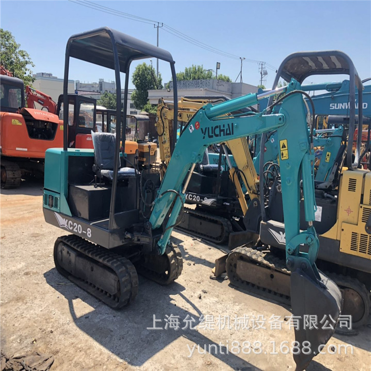 卖2手挖掘机，二手13/18/20/25小型，久保田玉柴微型挖土机机械