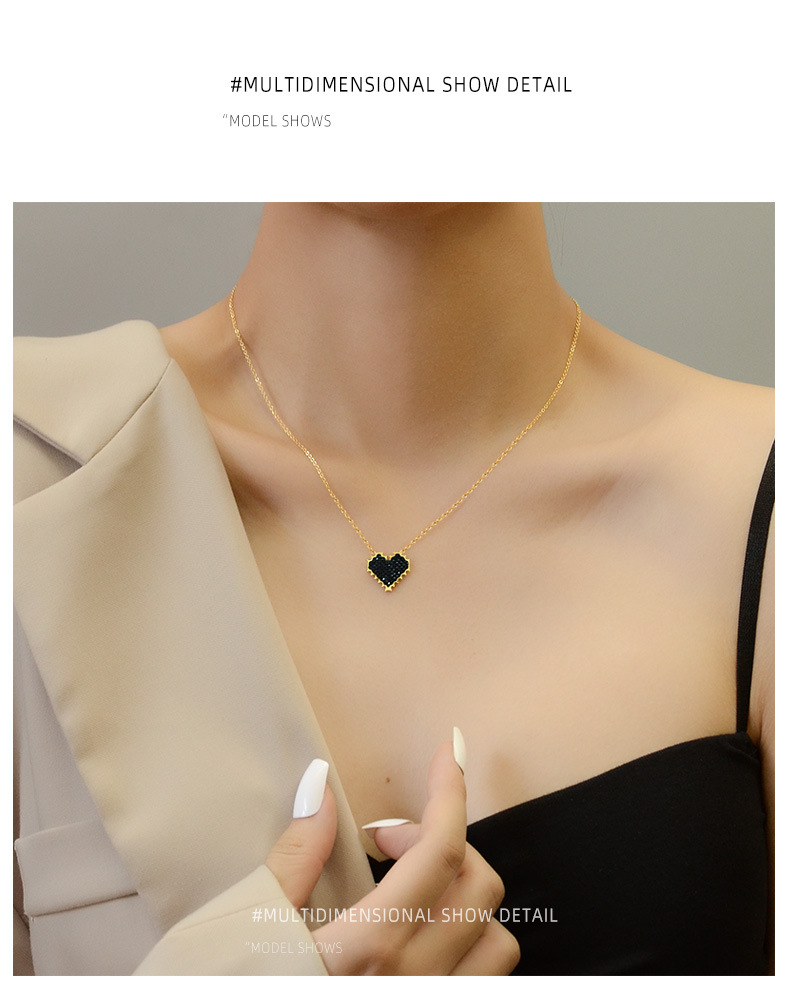 Black Diamond Titanium Steel O-chain Peach Heart Women's Necklace Hypoallergenic display picture 2