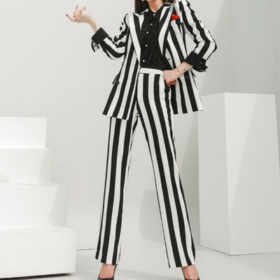 Cross border 2020 Autumn Korean Edition temperament Self cultivation Double-breasted suit coat fashion stripe Occupation Panties suit