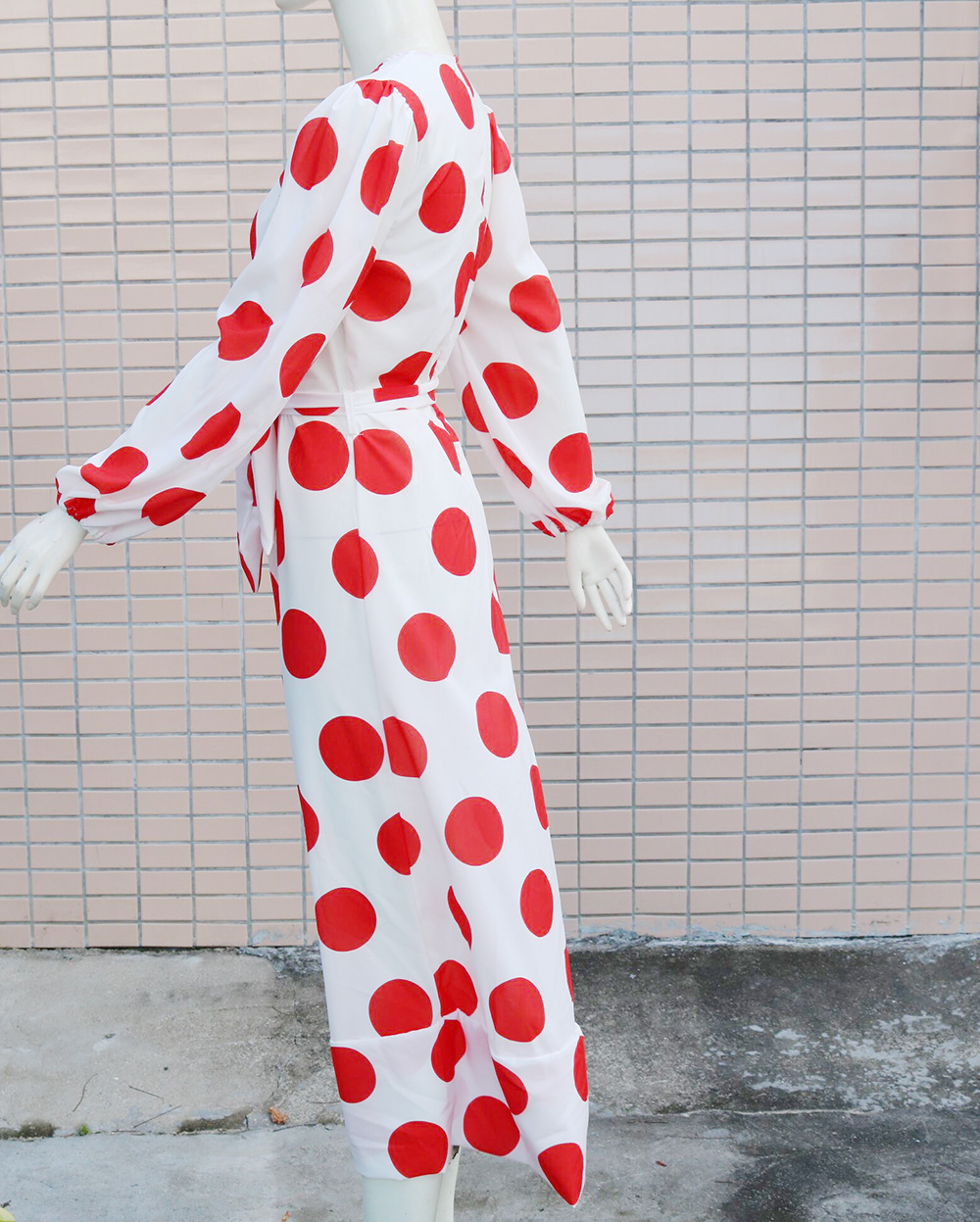  red and white polka-dot long-sleeved dress NSCZ29847