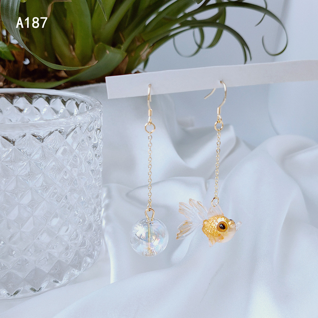 13g Weight 925 Sterling Silver Ear Needle Material 14K Gold Plated Plating Material Drop Earrings Classification 1 Pair Quantity Daily, Party, Festival Occasion Resin, Glass Material Fish Pattern Women's Gender Asymmetrical Design Cute, Japanese Style Style 1 Pair Cute Japanese Style Fish Asymmetrical Resin Glass 14K Gold Plated Drop Earrings 8