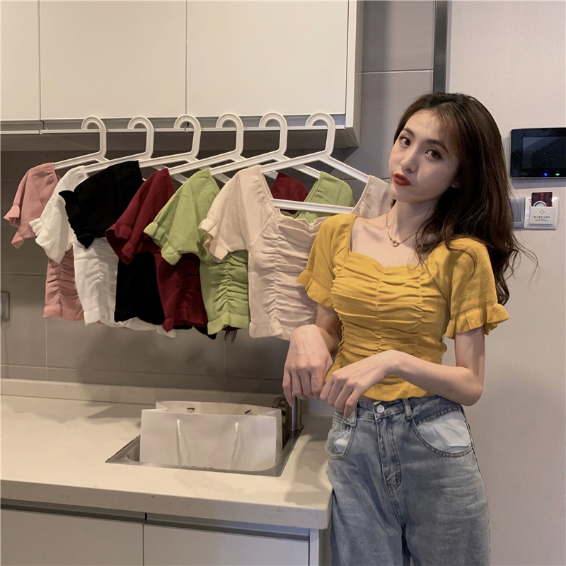 summer 2020 new pattern Retro French square neck fold clavicle Scheming Self cultivation Show thin Short sleeved Sweater