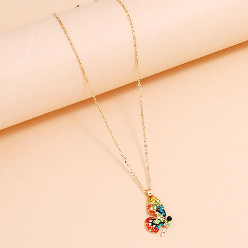 Fashion New Retro Trend Exaggerated Butterfly Creative Niche Diamond Necklace display picture 6