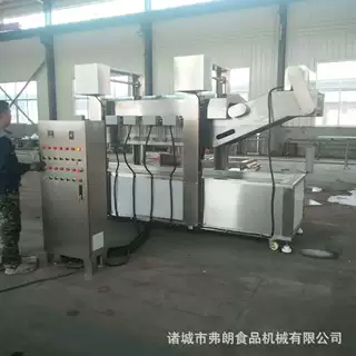 鱼豆腐油炸流水线厂家 甜不辣油炸流水线 火锅丸子油炸生产流水线